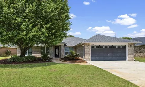 1682 Beachside Dr, Pensacola, FL 32506