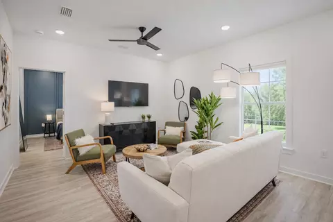 Living - tbd Florence Ct #LOT 14, Chipley, FL 32428 photo 3 of 4