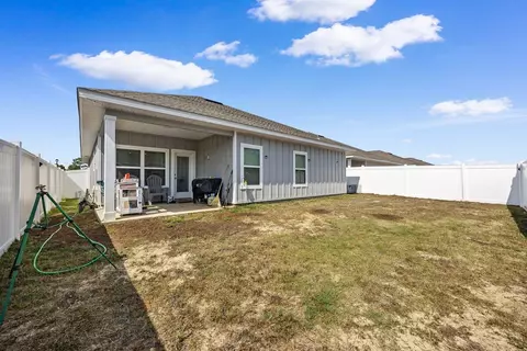 Exterior - 211 Lyla Ln, Crestview, FL 32539 photo 3 of 6