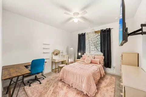 Bedroom - 211 Lyla Ln, Crestview, FL 32539 photo 1 of 6