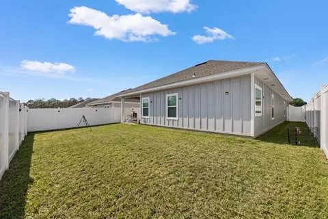 Exterior - 211 Lyla Ln, Crestview, FL 32539 photo 6 of 6