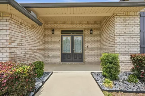 Entry Way - 4730 Chanson Crossing Xing, Crestview, FL 32539 photo 1 of 8
