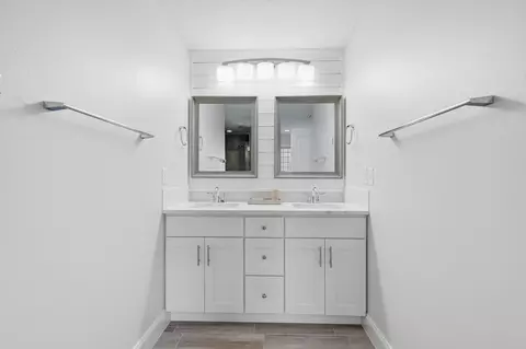 Bath - 4730 Chanson Crossing Xing, Crestview, FL 32539 photo 6 of 13