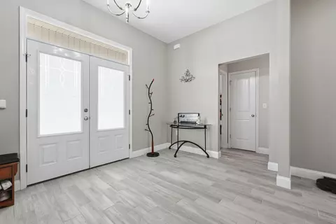Entry Way - 4730 Chanson Crossing Xing, Crestview, FL 32539 photo 3 of 8