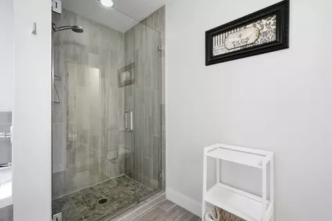 Bath - 4730 Chanson Crossing Xing, Crestview, FL 32539 photo 3 of 13