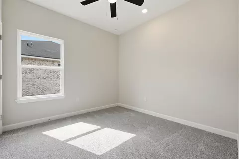 Bedroom - 6112 Mildreds Way, Crestview, FL 32539 photo 3 of 5