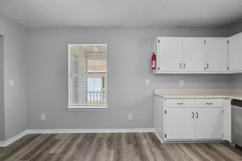 Other - 421 Apple Dr, Crestview, FL 32536 photo 3 of 11