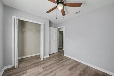 Bedroom - 421 Apple Dr, Crestview, FL 32536 photo 2 of 2
