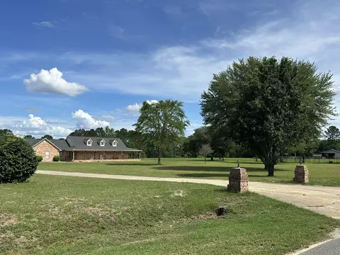 420 Gomillion Rd, Other, AL