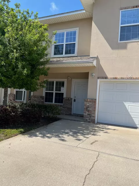 1490 Bentley Cir, Fort Walton Beach, FL 32547