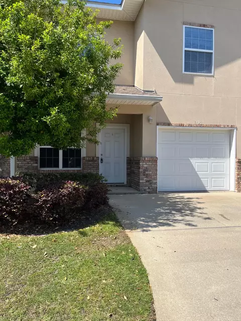 1490 Bentley Cir, Fort Walton Beach, FL 32547
