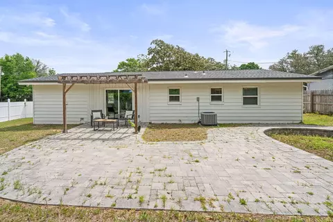 Exterior - 65 Junior Dr, Shalimar, FL 32579 photo 5 of 8