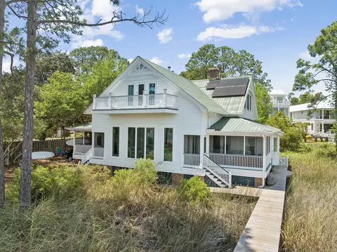 205 S Lake Dr, Santa Rosa Beach, FL 32459