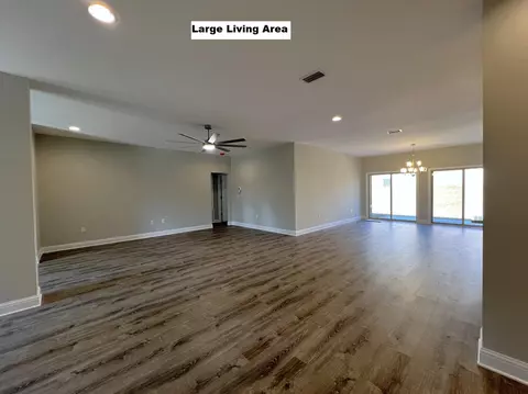 Living - 445 Scooter Cv, Crestview, FL 32539 photo 1 of 3