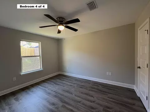 Bedroom - 445 Scooter Cv, Crestview, FL 32539 photo 4 of 4