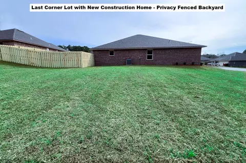 Exterior - 445 Scooter Cv, Crestview, FL 32539 photo 4 of 4