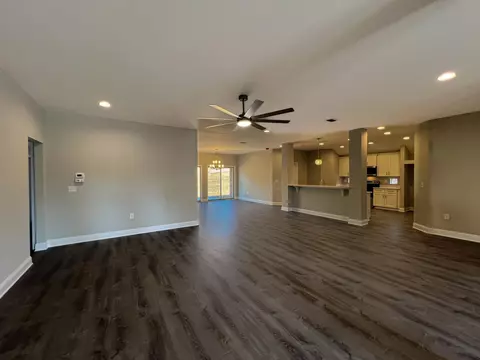 Living - 445 Scooter Cv, Crestview, FL 32539 photo 2 of 3