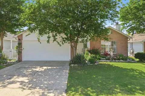 984 Southern Oaks Ct, Fort Walton Beach, FL 32547