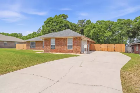 Other - 2370 Barberee Dr, Crestview, FL 32536 photo 1 of 9