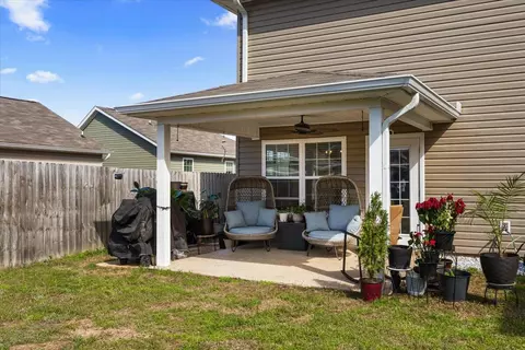 Exterior - 239 Wainwright Dr, Crestview, FL 32539 photo 6 of 7