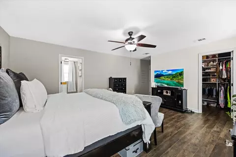 Bedroom - 239 Wainwright Dr, Crestview, FL 32539 photo 2 of 2