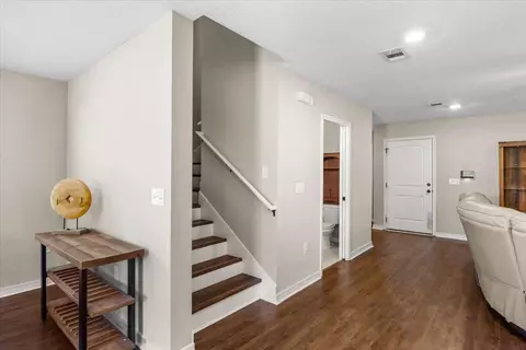Entry Way - 239 Wainwright Dr, Crestview, FL 32539 photo 3 of 4