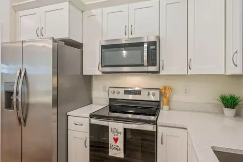 Kitchen - 3105 Holley Dr, Crestview, FL 32539 photo 3 of 3