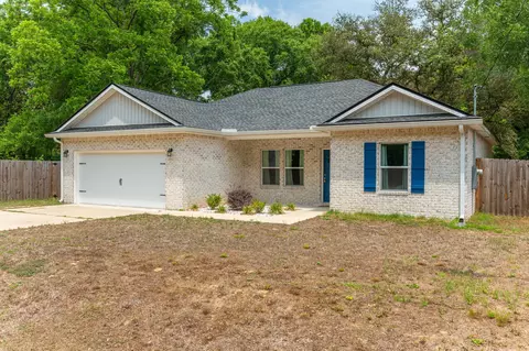 Exterior - 3105 Holley Dr, Crestview, FL 32539 photo 2 of 7