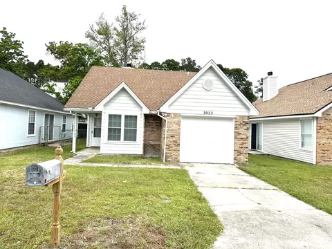3013 Yorktown Cir, Fort Walton Beach, FL 32547