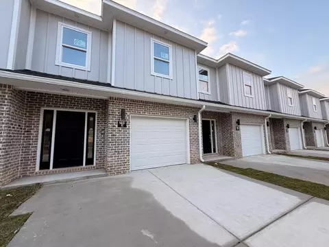 704 Ferguson Dr #4, Fort Walton Beach, FL 32547