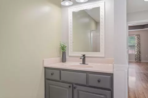 Bath - 1681 Lady Ln, Baker, FL 32531 photo 1 of 7
