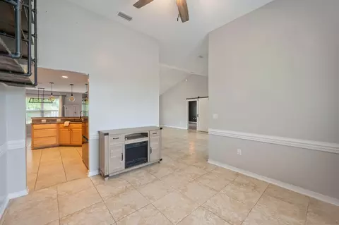 Living - 1681 Lady Ln, Baker, FL 32531 photo 5 of 5