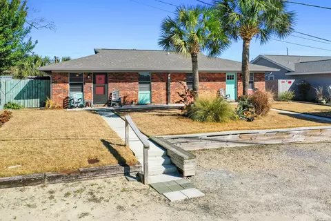 116 Lakeside Cir #A&B, Panama City Beach, FL 32413