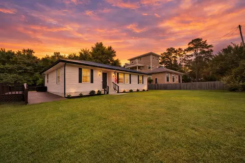 155 Westview Ave, Valparaiso, FL 32580
