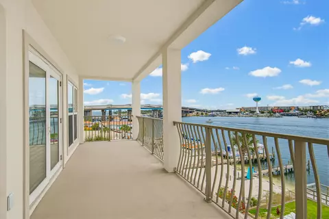 187 Brooks St UNIT B401, Fort Walton Beach, FL 32548