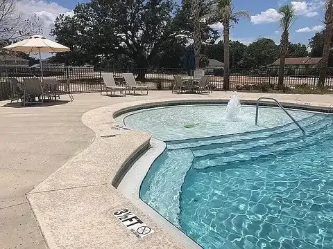 255 S E St, Pensacola, FL 32502
