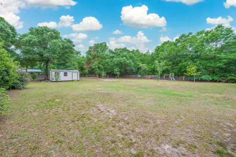 Exterior - 1948 Hidden Springs Dr, Baker, FL 32531 photo 7 of 8