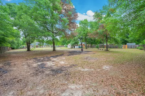 Exterior - 1948 Hidden Springs Dr, Baker, FL 32531 photo 6 of 8