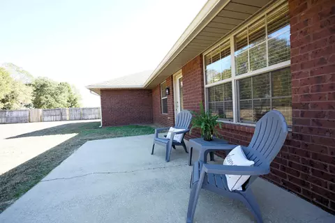 Exterior - 2391 Barberee Dr, Crestview, FL 32536 photo 8 of 11