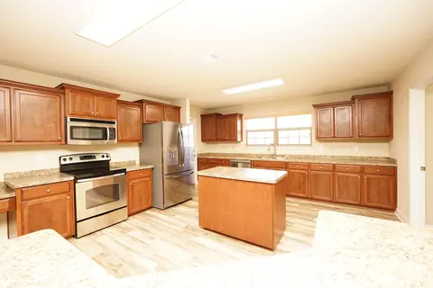 Kitchen - 2391 Barberee Dr, Crestview, FL 32536 photo 1 of 5