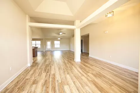 Living - 2391 Barberee Dr, Crestview, FL 32536 photo 8 of 9