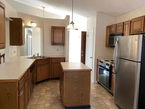 128 Meadow Woods Ln, Niceville, FL 32578
