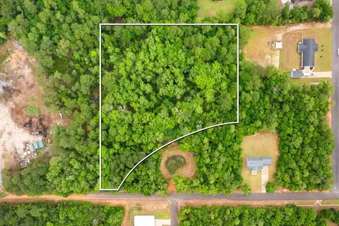 . Sam Carver Road, Crestview, FL 32536