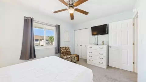 132 W Leslie Ln, Panama City Beach, FL 32407