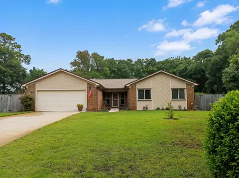 7889 Bay Meadows Dr, Pensacola, FL 32507