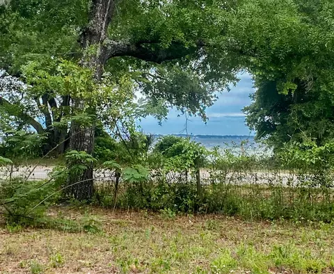 14332 Florida 20, Freeport, FL 32439 photo 2