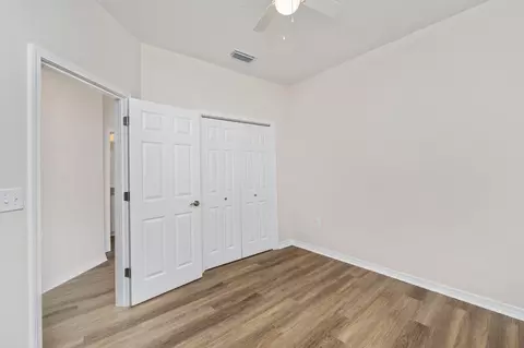 Bedroom - 3156 Forrest Ave, Crestview, FL 32539 photo 6 of 10