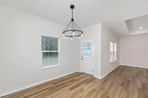 Dining - 3156 Forrest Ave, Crestview, FL 32539 photo 3 of 3