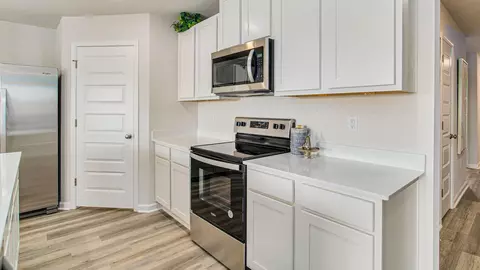 9723 Dutton Ln, Milton, FL 32583 photo 6