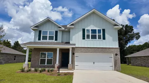 8718 Bluebell St, Milton, FL 32583